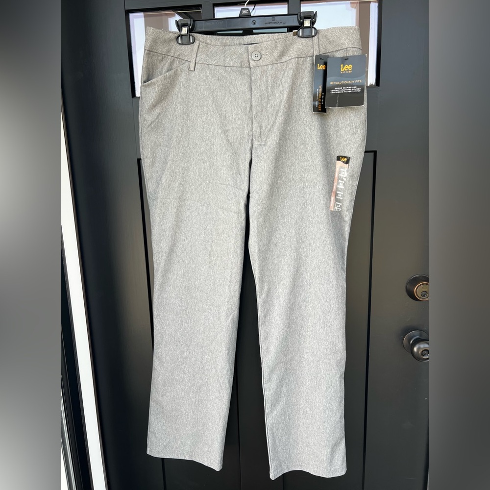 Lee Women's Relaxed Fit Mid Rise Straight Leg Ash Gray Dress Pants 16 Medium